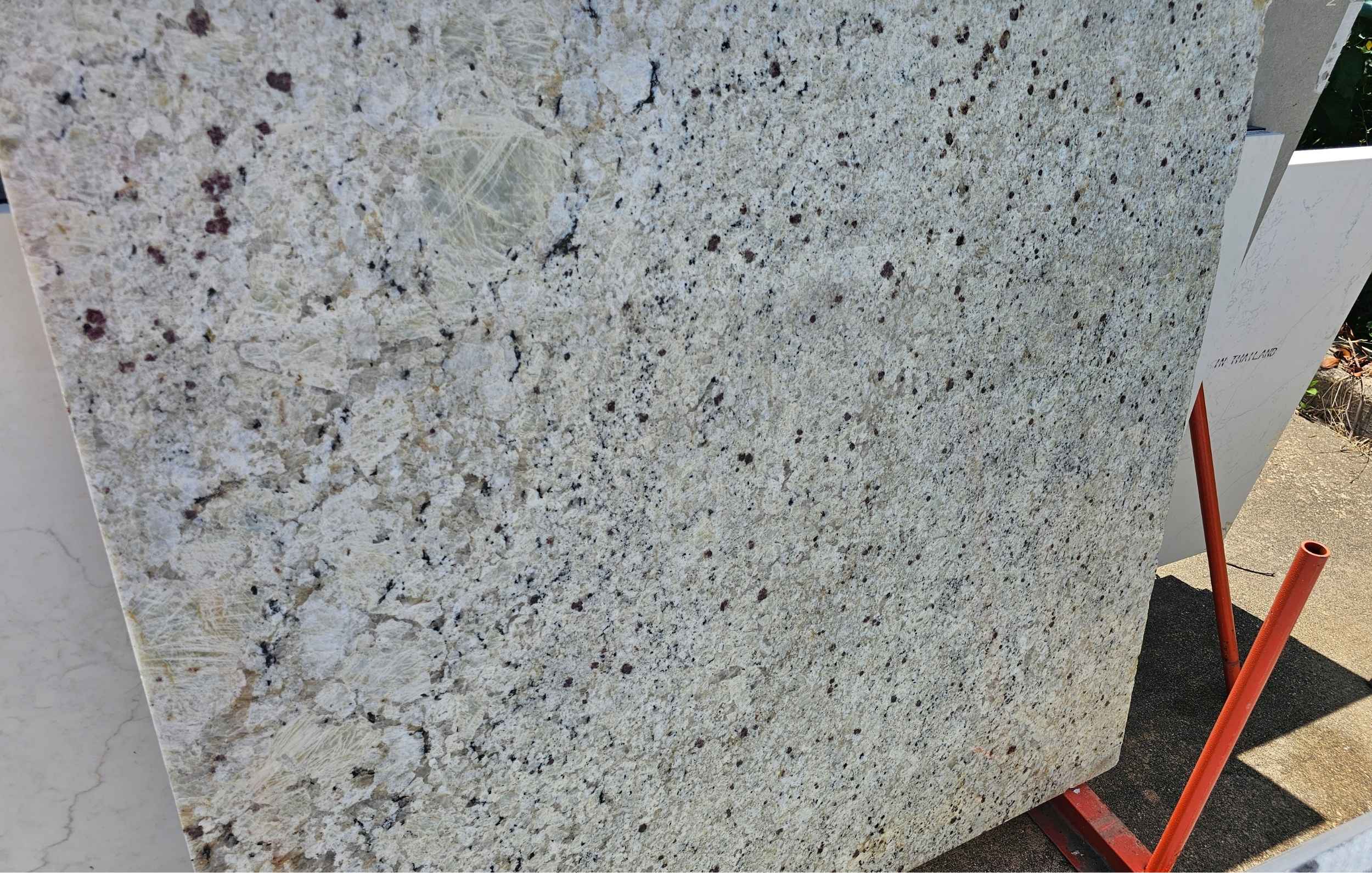 Colonial White 3cm Granite